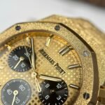 Dong-Ho-Audemars-Piguet-Che-Tac-Royal-Oak-Chronograph-Frosted-Gold-26240-Mat-Vang-Xuong-APS-41mm-1.jpg