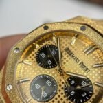 Dong-Ho-Audemars-Piguet-Che-Tac-Royal-Oak-Chronograph-Frosted-Gold-26240-Mat-Vang-Xuong-APS-41mm-1.jpg
