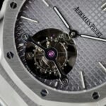 Dong-Ho-Audemars-Piguet-Che-Tac-Royal-Oak-Tourbillon-Mat-Xam-Day-Kim-Loai-41mm-1.jpg