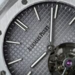 Dong-Ho-Audemars-Piguet-Che-Tac-Royal-Oak-Tourbillon-Mat-Xam-Day-Kim-Loai-41mm-1.jpg