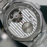 Dong-Ho-Audemars-Piguet-Che-Tac-Royal-Oak-Tourbillon-Mat-Xam-Day-Kim-Loai-41mm-1.jpg