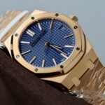 Dong-Ho-Audemars-Piguet-Rep-Cao-Cap-15510R-Royal-Oak-50th-Anniversary-Mat-Xanh-Blue-Boc-Vang-That-41mm-7.jpg
