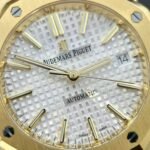 Dong-Ho-Audemars-Piguet-Replica-11-Royal-Oak-15450-Ma-Vang-Mat-Trang-IPF-37mm-1.jpg