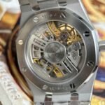 Dong-Ho-Audemars-Piguet-Replica-11-Royal-Oak-Jumbo-Extra-thin-Openworked-16204-Mat-Lo-Co-Mau-Trang-Nha-May-ZF-39mm-1.jpg