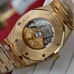 Dong-Ho-Audemars-Piguet-Royal-Oak-15400OR-Che-Tac-Moissanite-41mm-2.jpg
