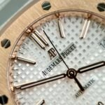 Dong-Ho-Audemars-Piguet-Royal-Oak-15450-Che-Tac-Demi-Vang-Hong-Mat-Trang-IPF-37mm-1.jpg