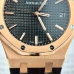 Dong-Ho-Audemars-Piguet-Royal-Oak-15500OR-Boc-Vang-Hong-Day-Da-Den-41mm-2.jpg