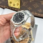 Dong-Ho-Audemars-Piguet-Royal-Oak-15510ST-Rep-11-Mat-Den-Nha-May-APS-New-2025-41mm-3.jpg