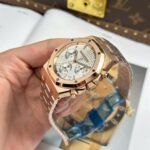 Dong-Ho-Audemars-Piguet-Royal-Oak-26240-Replica-11-Ma-Vang-Hong-Mat-Trang-Xuong-APS-41mm-1.jpg