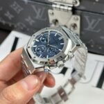 Dong-Ho-Audemars-Piguet-Royal-Oak-26240ST-Mat-Xanh-Blue-May-Mong-New-2025-41mm-5.jpg