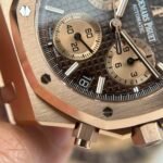 Dong-Ho-Audemars-Piguet-Royal-Oak-Chronograph-26239-Replica-11-Mat-Nau-May-Mong-New-2025-APS-41mm-2.jpg