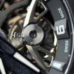 Dong-Ho-Audemars-Piguet-Royal-Oak-Titanium-26631IO-Spider-Man-Che-Tac-Cao-Cap-42mm-1.jpg