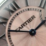 Dong-Ho-Cartier-Ballon-Bleu-Nu-Replica-11-Mat-Hong-May-Pin-Thuy-Sy-Xuong-AF-33mm-1.jpg