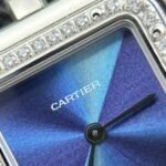 Dong-Ho-Cartier-Panthere-Small-Model-Replica-11-Nu-Mat-Xanh-Duong-Vien-Dinh-Da-23x30mm-8.jpg