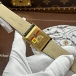 Dong-Ho-Cartier-Tank-Louis-Fake-11-Mat-Trang-Day-Da-Mau-Xam-27.8×38-12.jpg