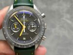 Dong-Ho-Che-Tac-Omega-Speedmaster-Grey-Side-of-the-Moon-Porsche-Club-of-America-Edition-Rep-11-44mm-9.jpg