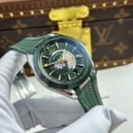 Dong-Ho-Omega-Aqua-Terra-Worldtimer-Replica-11-Mau-Xanh-La-Cay-Day-Cao-Su-Xuong-VS-43mm-1.jpg