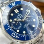 Dong-Ho-Omega-Replica-11-Seamaster-Diver-300M-Chronograph-Mat-Xanh-Blue-N1-Factory-44mm-6.jpg