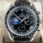 Dong-Ho-Omega-Replica-11-Speedmaster-Silver-Snoopy-Phien-Ban-Ky-Niem-50-Nam-Mat-Den-New-2025-42mm-2.jpg