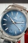 Dong-Ho-Omega-Seamaster-Aqua-Terra-150M-Replica-11-Mat-So-Summer-Blue-Xuong-VS-41mm-10.jpg