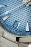 Dong-Ho-Omega-Seamaster-Aqua-Terra-150M-Replica-11-Mat-So-Summer-Blue-Xuong-VS-41mm-10.jpg
