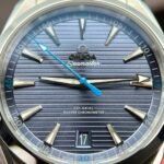 Dong-Ho-Omega-Seamaster-Aqua-Terra-Che-Tac-Mat-Xanh-VSF-41mm-2.jpg