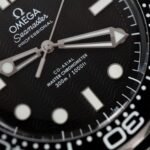 Dong-Ho-Omega-Seamaster-Diver-300M-Co-Axial-Master-Chronometer-Rep-11-Xuong-VS-42mm-4.jpg