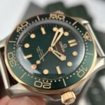 Dong-Ho-Omega-Seamaster-Driver-300-Replica-Mat-Xanh-Green-Full-Set-Nha-May-VS-42mm-15.jpg
