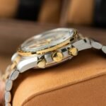 Dong-Ho-Omega-SpeedMaster-MoonWatch-Chronogarph-Demi-Gold-Rep-11-Cao-Cap-42mm-3.jpg